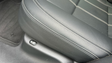 Land Rover Range Rover Velar 2.0 P250 SE 5dr Auto Petrol Estate